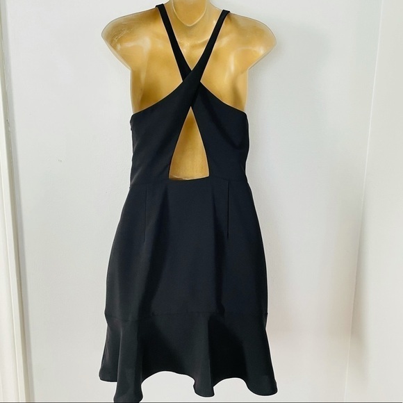 Amanda UpRichard deep plunge black mini dress - Picture 3 of 6